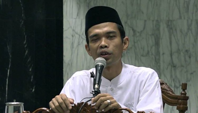 الشيخ عبد الصمد يعبر عن شكره وتقديره لسكان بالي