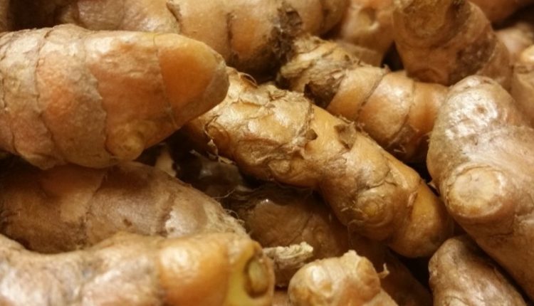 زيادة الذاكرة والمزاج مع الكركم