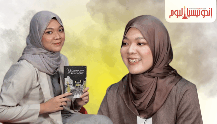  الكاتبة سكاي سفاير 